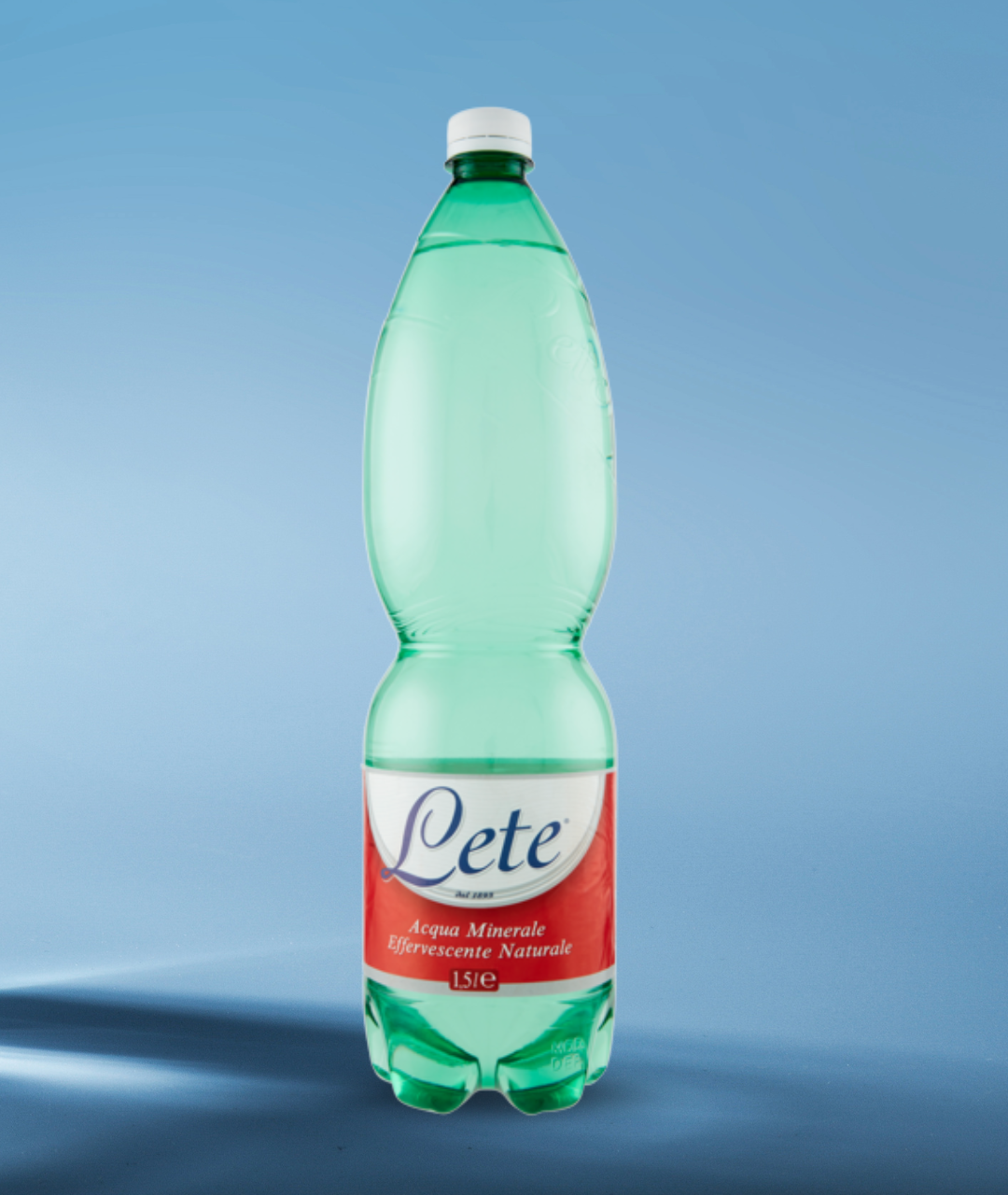 Acqua Lete in bottiglia di plastica